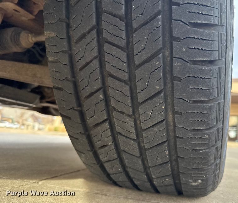 image for item ES5619 2014 Chevrolet Silverado 1500 Crew Cab pickup truck