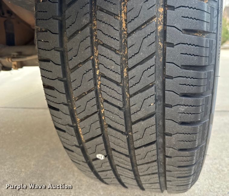 image for item ES5619 2014 Chevrolet Silverado 1500 Crew Cab pickup truck