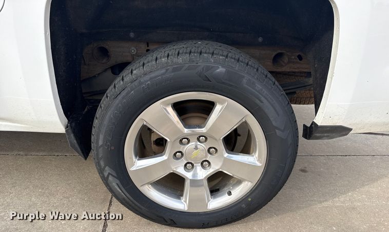 image for item ES5619 2014 Chevrolet Silverado 1500 Crew Cab pickup truck