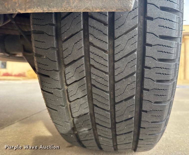 image for item ES5619 2014 Chevrolet Silverado 1500 Crew Cab pickup truck