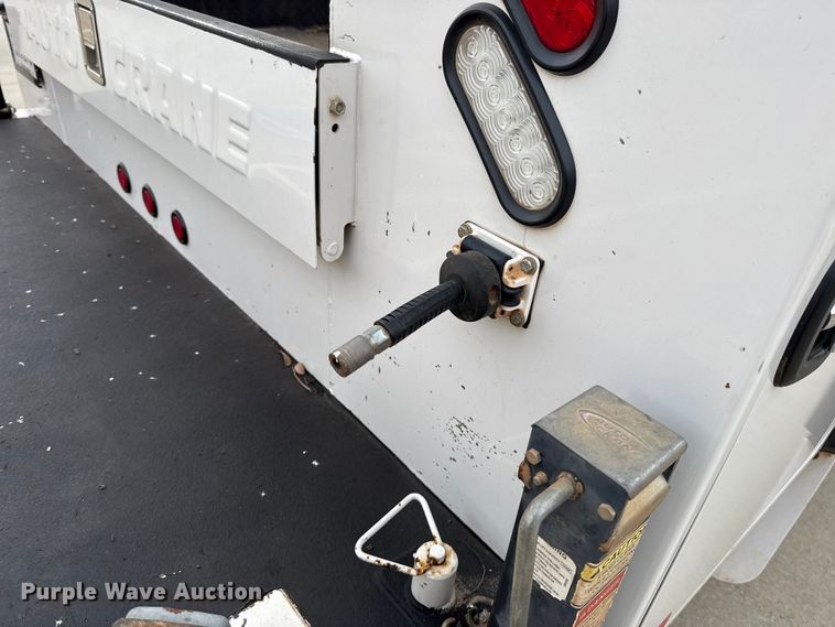 image for item ES5620 2019 Ford F350 Super Duty Ext. Cab utility bed pickup truck