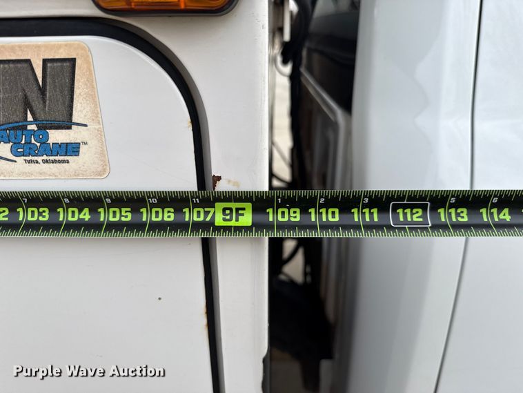 image for item ES5620 2019 Ford F350 Super Duty Ext. Cab utility bed pickup truck