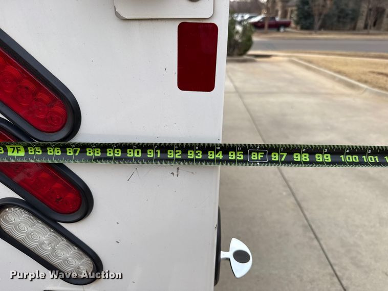 image for item ES5620 2019 Ford F350 Super Duty Ext. Cab utility bed pickup truck