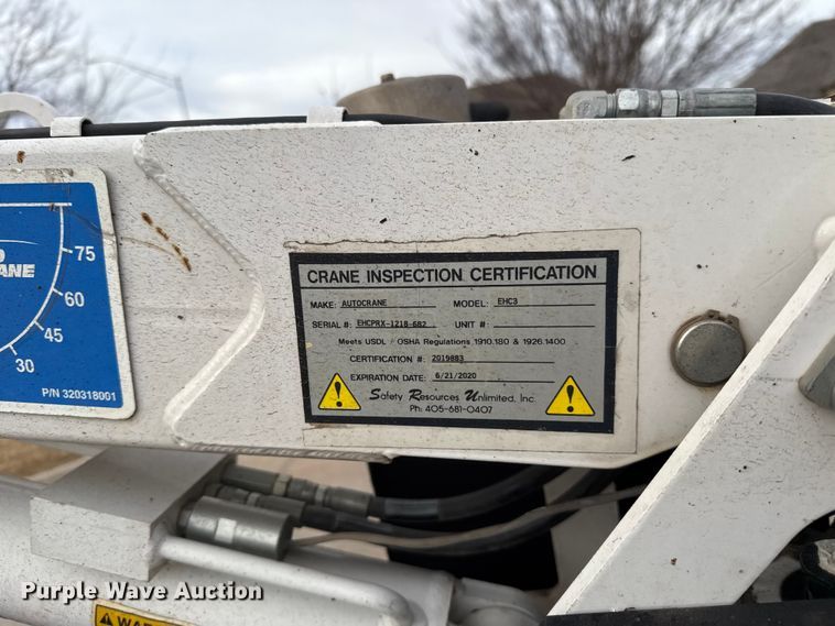 image for item ES5620 2019 Ford F350 Super Duty Ext. Cab utility bed pickup truck