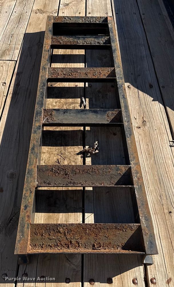 image for item ES5667 Shop built utility trailer