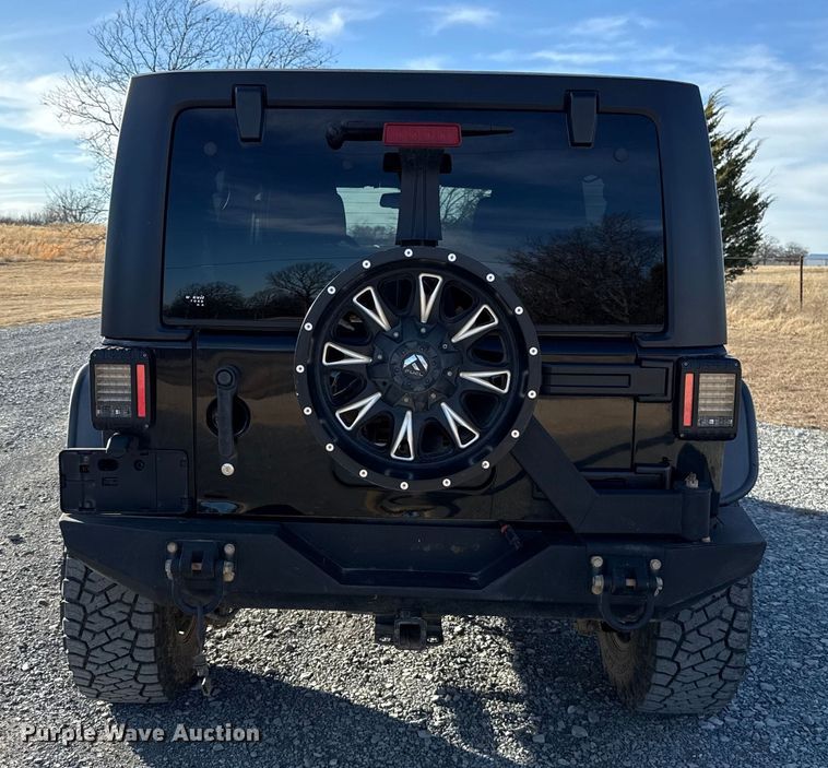 image for item ES5679 2014 Jeep Wrangler SUV