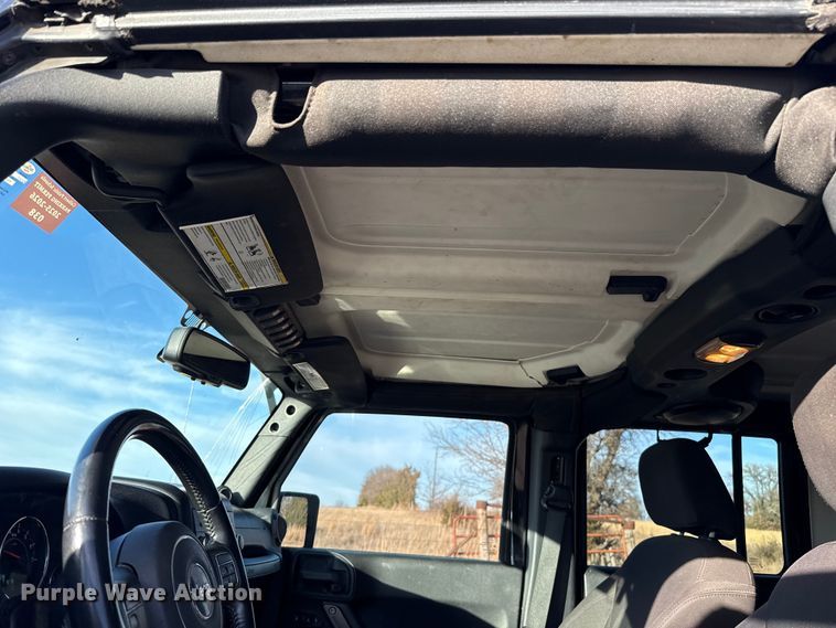 image for item ES5679 2014 Jeep Wrangler SUV