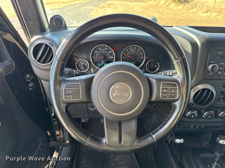 image for item ES5679 2014 Jeep Wrangler SUV