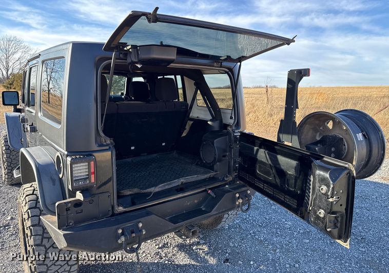 image for item ES5679 2014 Jeep Wrangler SUV