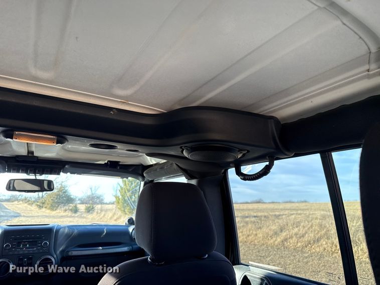 image for item ES5679 2014 Jeep Wrangler SUV