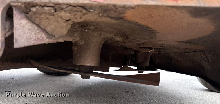 image for item ES5684 Toro Titan HD1500 ZTR lawn mower