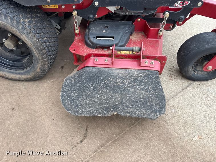 image for item ES5685 Toro Z-Master 2000 ZTR lawn mower