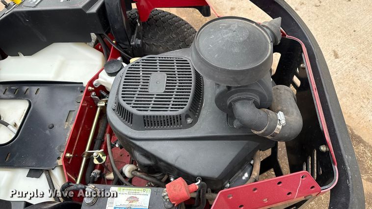 image for item ES5685 Toro Z-Master 2000 ZTR lawn mower