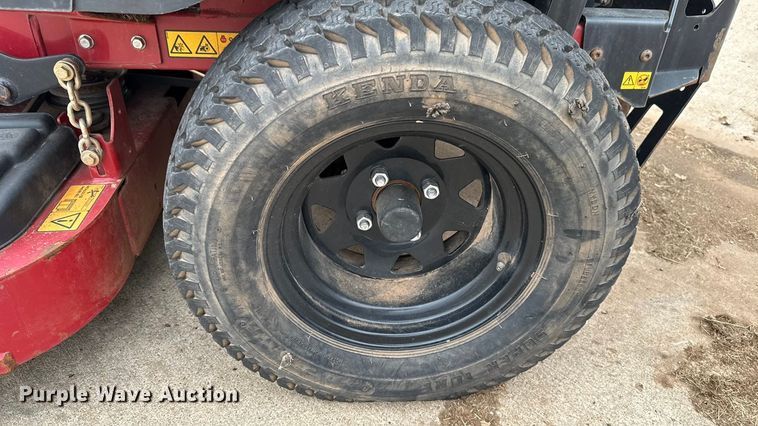 image for item ES5685 Toro Z-Master 2000 ZTR lawn mower