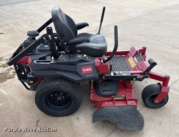 image for item ES5686 Toro Z-Master 2000 ZTR lawn mower