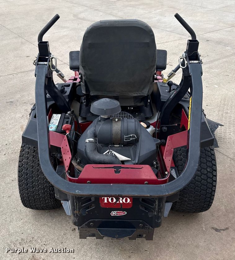 image for item ES5686 Toro Z-Master 2000 ZTR lawn mower