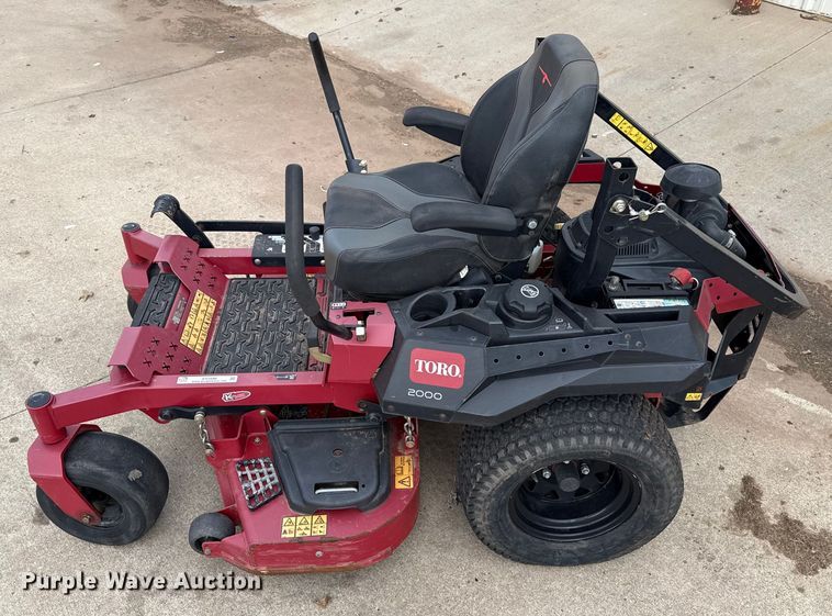 image for item ES5686 Toro Z-Master 2000 ZTR lawn mower