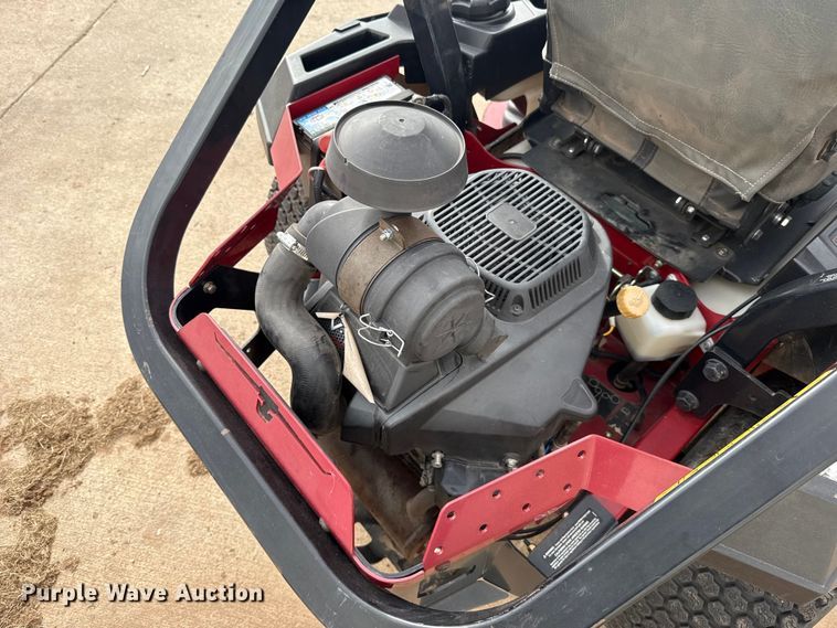 image for item ES5686 Toro Z-Master 2000 ZTR lawn mower