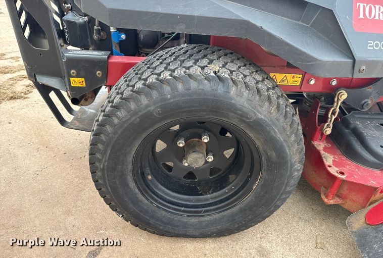 image for item ES5686 Toro Z-Master 2000 ZTR lawn mower