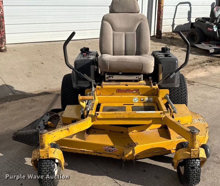 image for item ES5687 Hustler XR-7 ZTR lawn mower