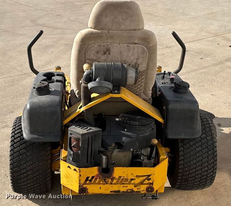 image for item ES5687 Hustler XR-7 ZTR lawn mower
