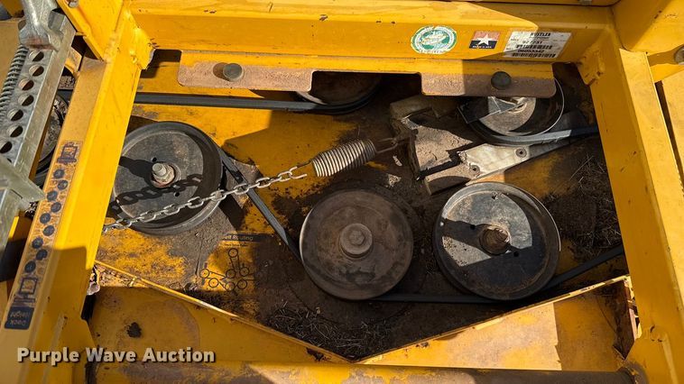 image for item ES5687 Hustler XR-7 ZTR lawn mower