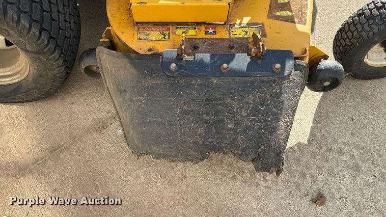 image for item ES5687 Hustler XR-7 ZTR lawn mower