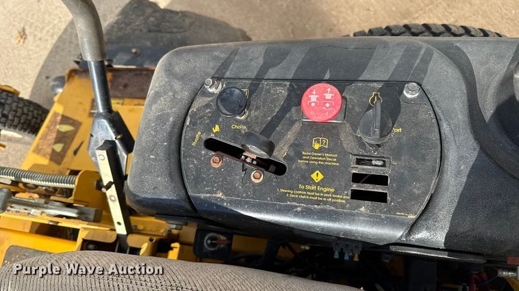 image for item ES5687 Hustler XR-7 ZTR lawn mower