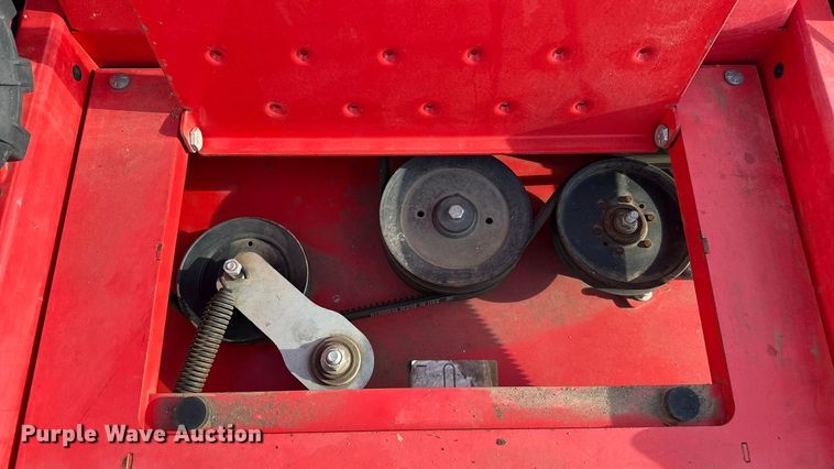 image for item ES5688 Gravely Pro-Turn 452 ZTR lawn mower