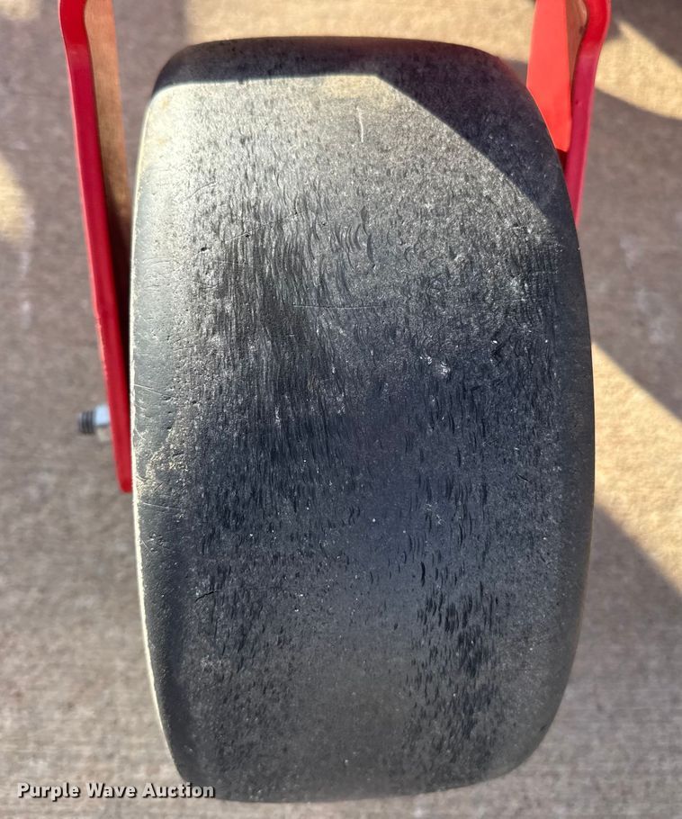 image for item ES5688 Gravely Pro-Turn 452 ZTR lawn mower