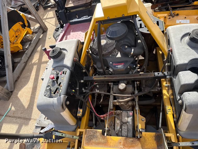 image for item ES5689 Hustler Super Z ZTR lawn mower