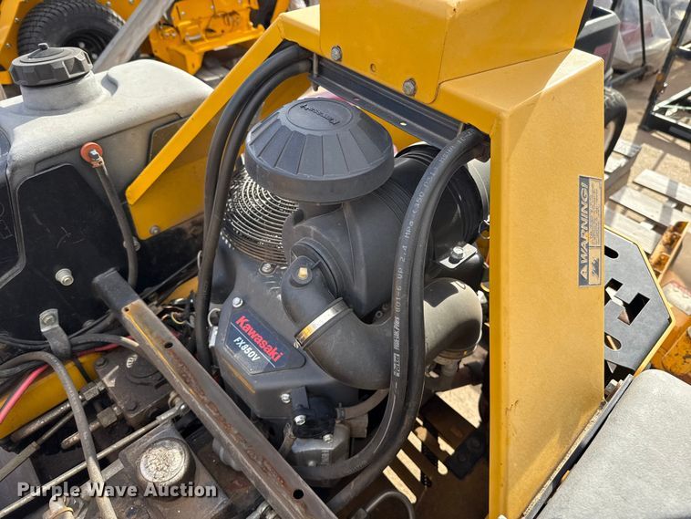 image for item ES5689 Hustler Super Z ZTR lawn mower