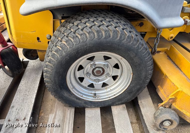 image for item ES5689 Hustler Super Z ZTR lawn mower