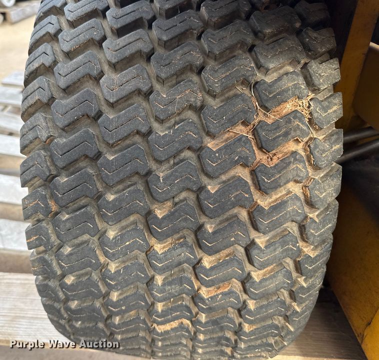 image for item ES5689 Hustler Super Z ZTR lawn mower