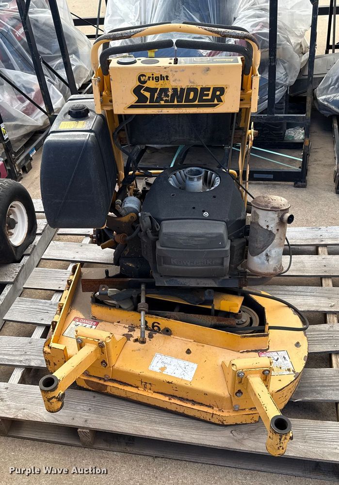 image for item ES5689 Hustler Super Z ZTR lawn mower