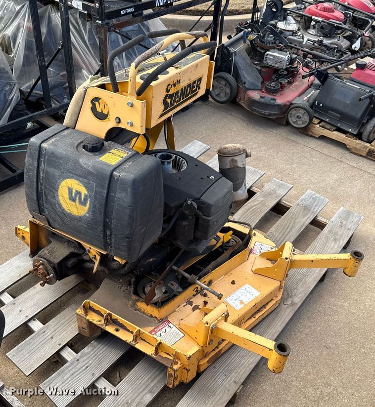 image for item ES5689 Hustler Super Z ZTR lawn mower