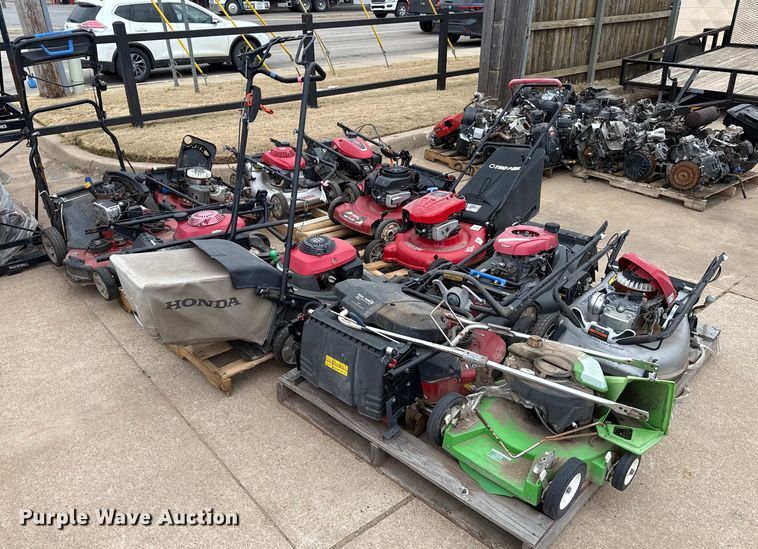 image for item ES5690 (12) lawn mowers