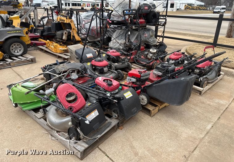 image for item ES5690 (12) lawn mowers