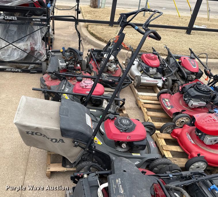 image for item ES5690 (12) lawn mowers