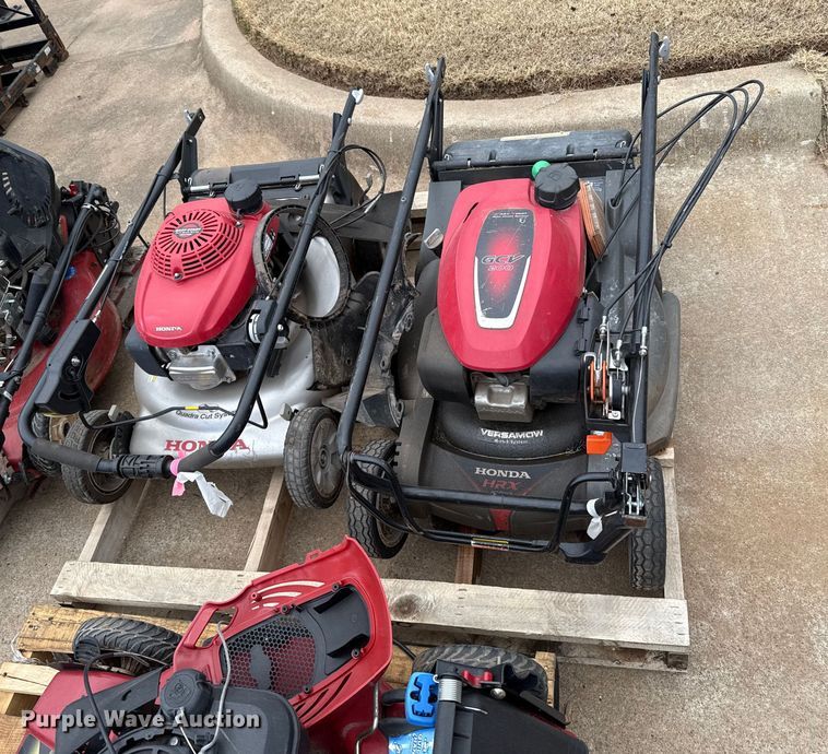 image for item ES5690 (12) lawn mowers