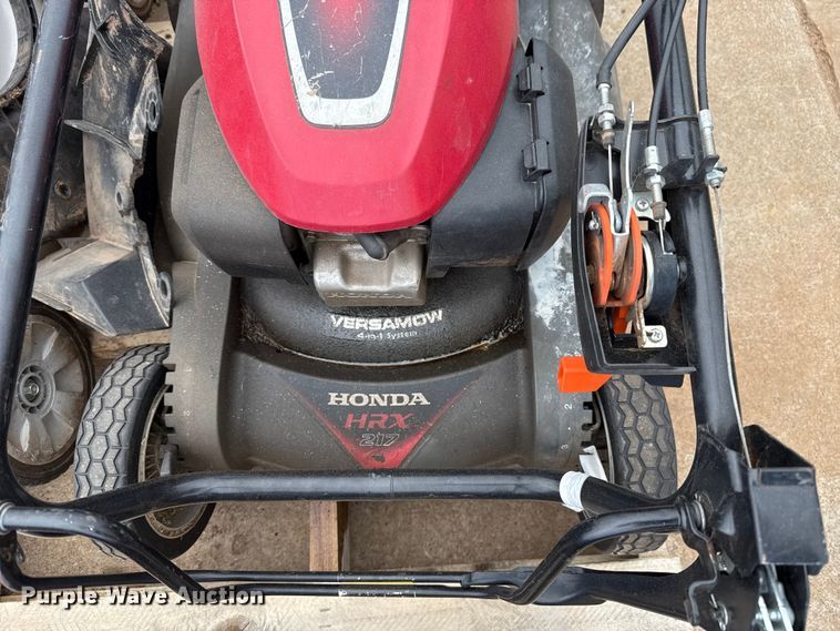 image for item ES5690 (12) lawn mowers