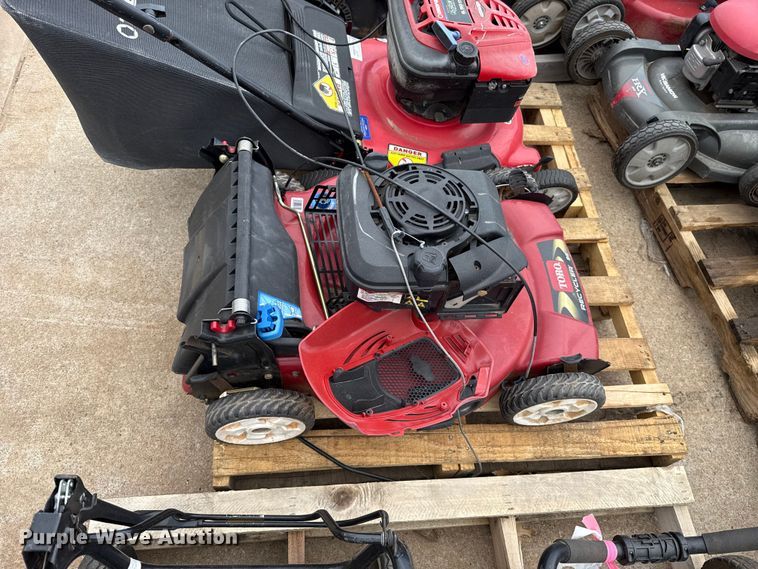 image for item ES5690 (12) lawn mowers