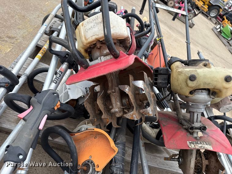 image for item ES5692 Yard tools