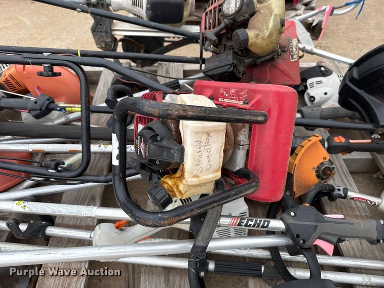 image for item ES5692 Yard tools