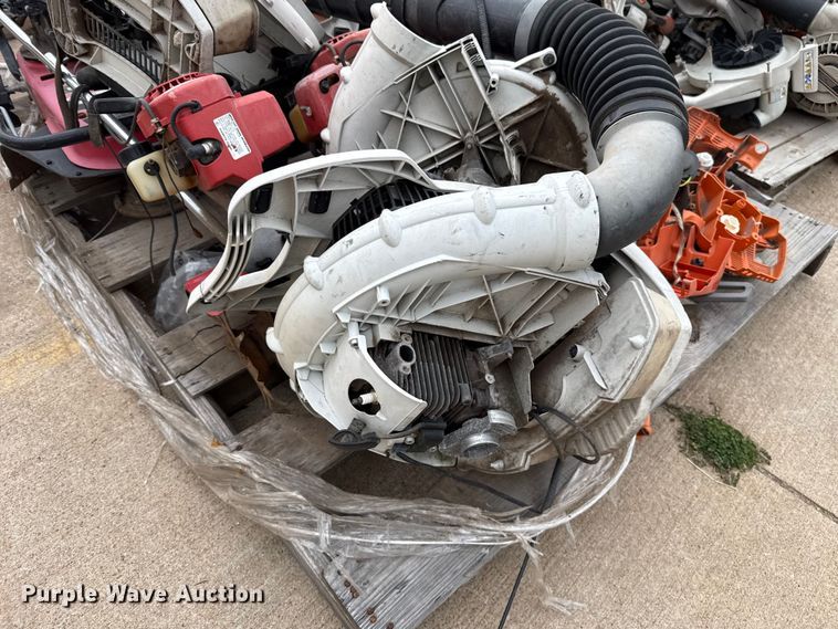 image for item ES5692 Yard tools