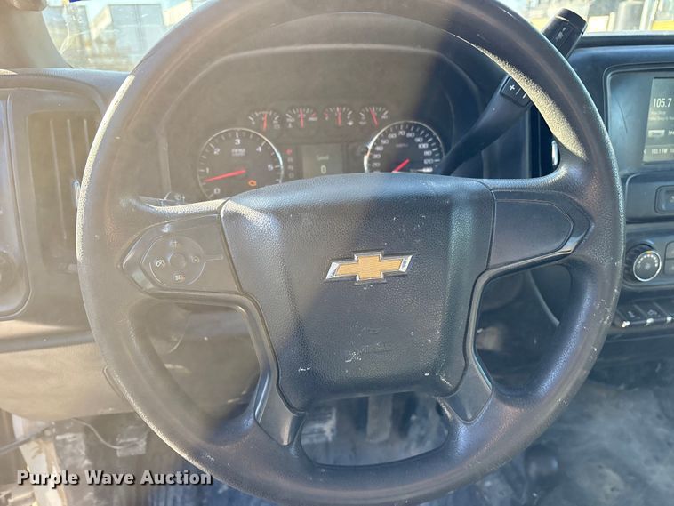 image for item ES8518 2016 Chevrolet Silverado 3500HD Crew Cab flatbed pickup truck