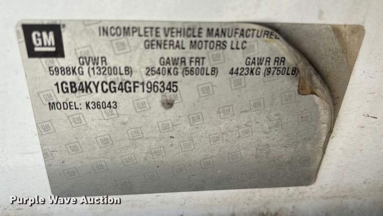 image for item ES8518 2016 Chevrolet Silverado 3500HD Crew Cab flatbed pickup truck