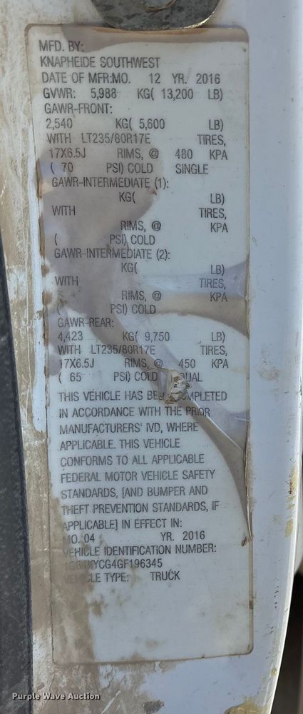 image for item ES8518 2016 Chevrolet Silverado 3500HD Crew Cab flatbed pickup truck