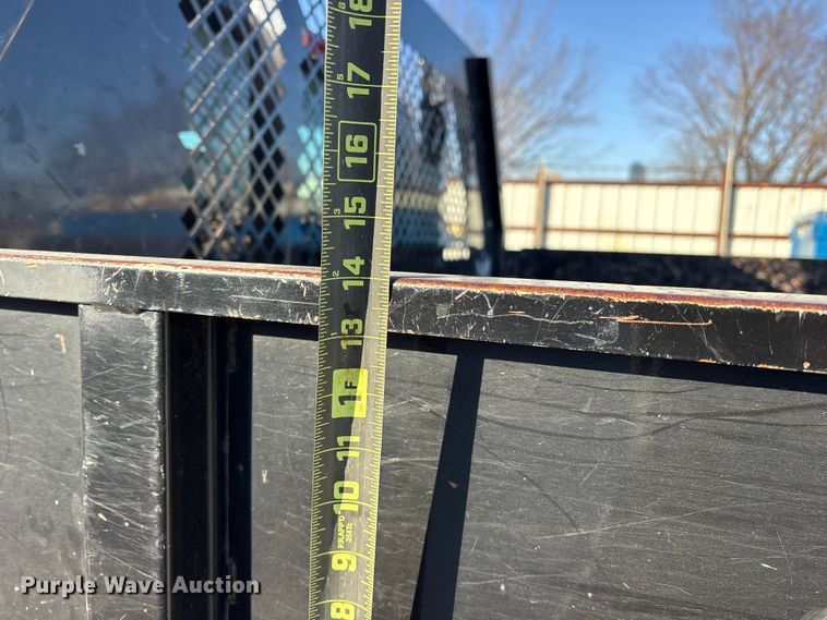 image for item ES8519 2015 Chevrolet Silverado 3500HD Ext. Cab flatbed pickup truck