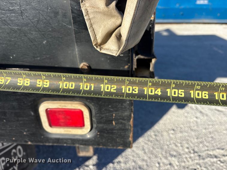 image for item ES8519 2015 Chevrolet Silverado 3500HD Ext. Cab flatbed pickup truck